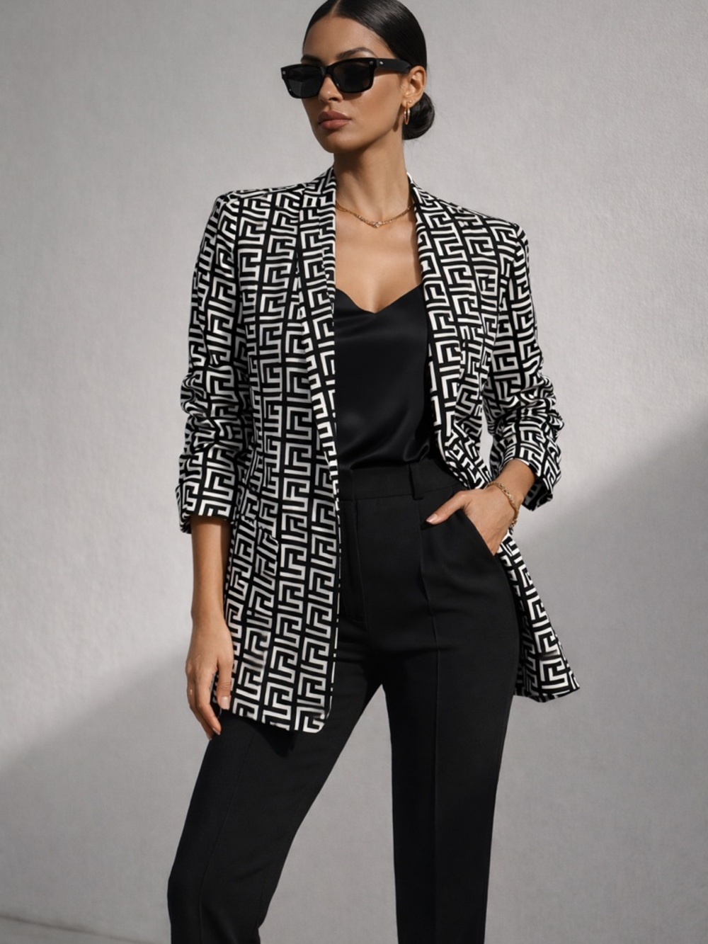 Black White Geometric Print Blazer Open Front Career Jacket Chic Modern Size M